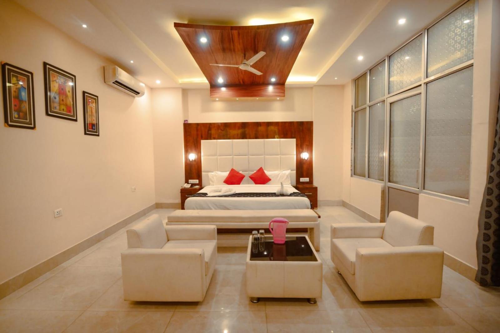 Taraji Resort Ayodhya ภายนอก รูปภาพ
