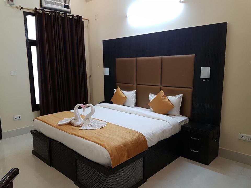Taraji Resort Ayodhya ภายนอก รูปภาพ